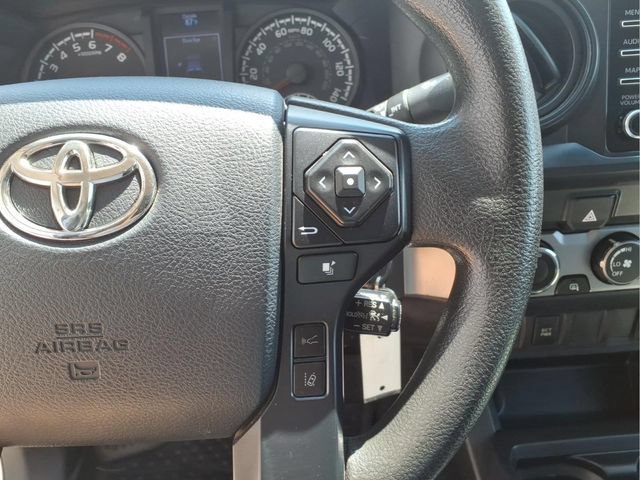 Used 2020 Toyota Tacoma SR AWD/4WD image 17