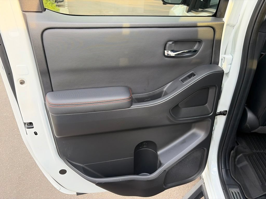 Used 2023 Nissan Frontier PRO-4X w/ Pro-4X Premium Package AWD/4WD image 16