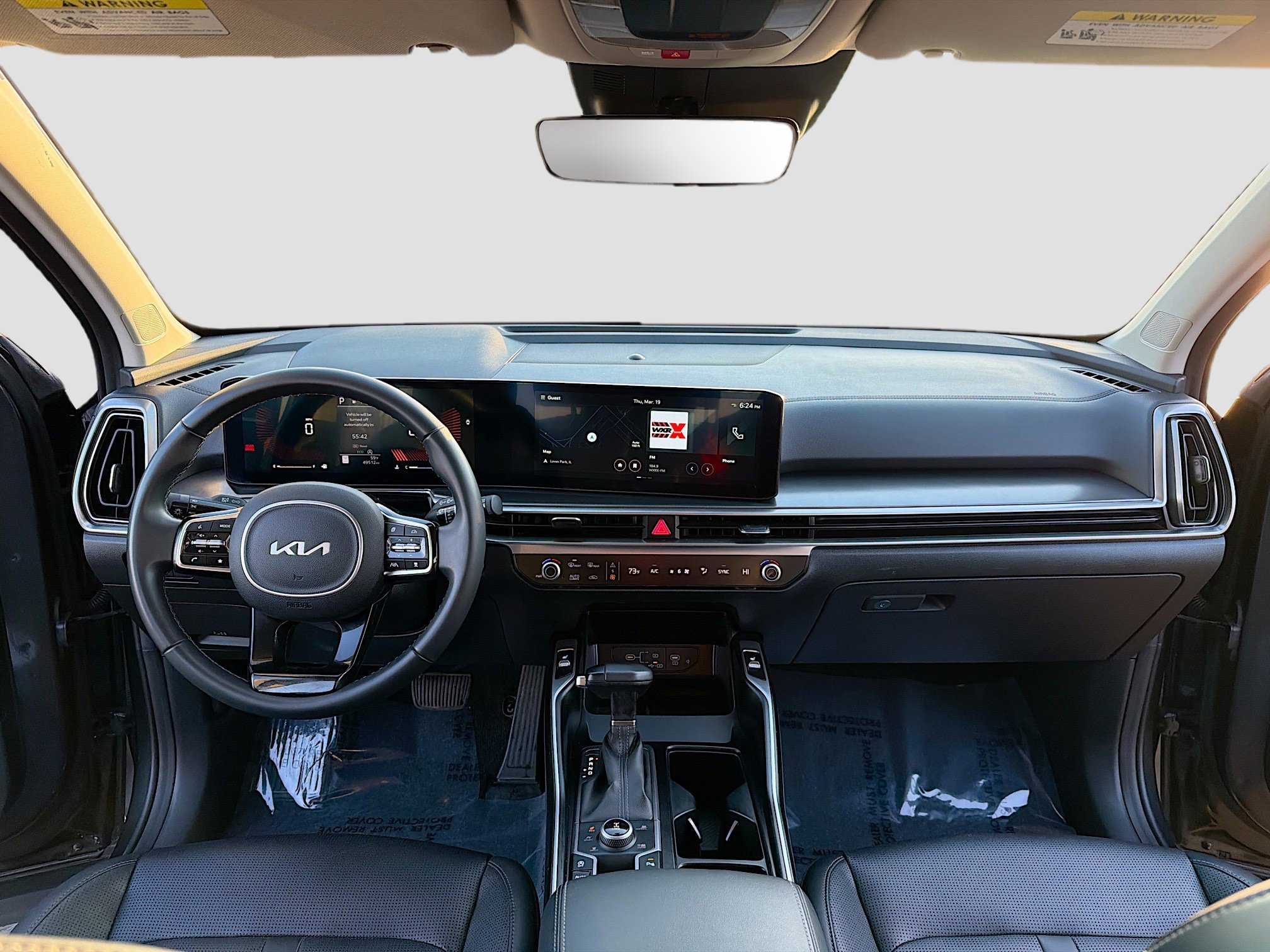 Used 2024 Kia Sorento S image 3