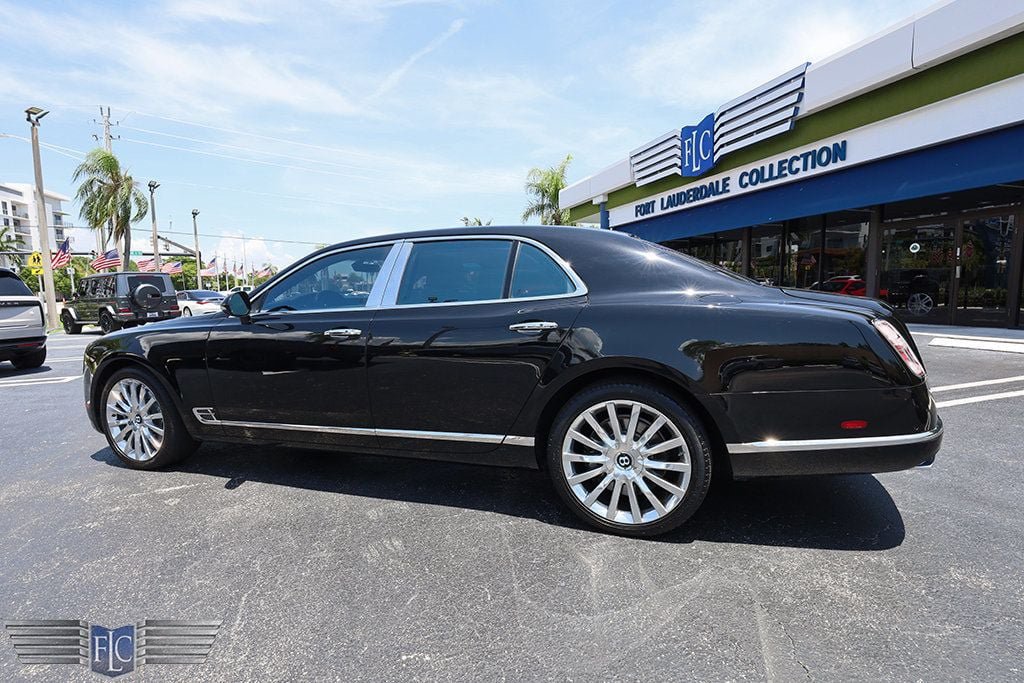 Used 2017 Bentley Mulsanne RWD image 6