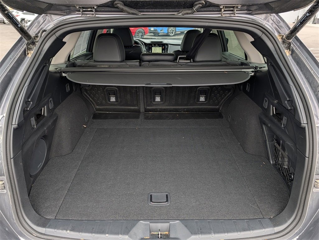 Used 2025 Subaru Outback Touring w/ Popular Package #2 image 18