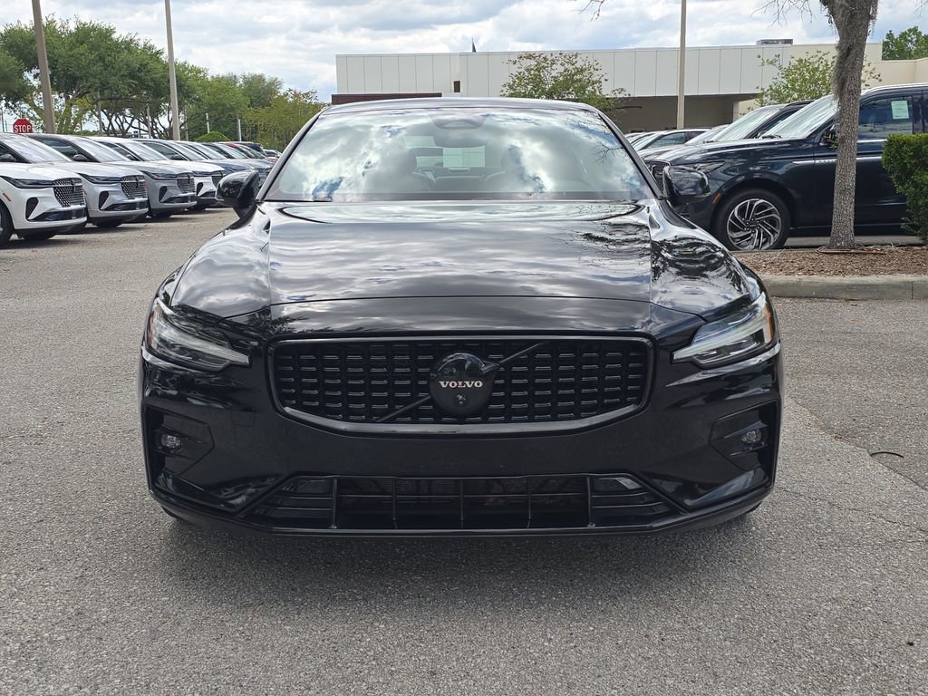 Used 2024 Volvo S60 B5 Plus AWD/4WD image 2