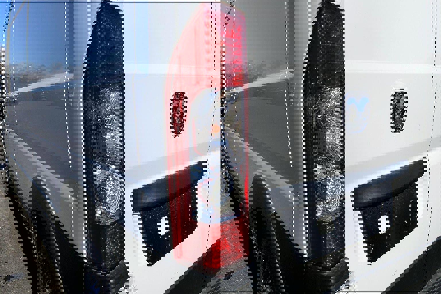 New 2025 RAM ProMaster 2500 w/ Premium Convenience Group image 18