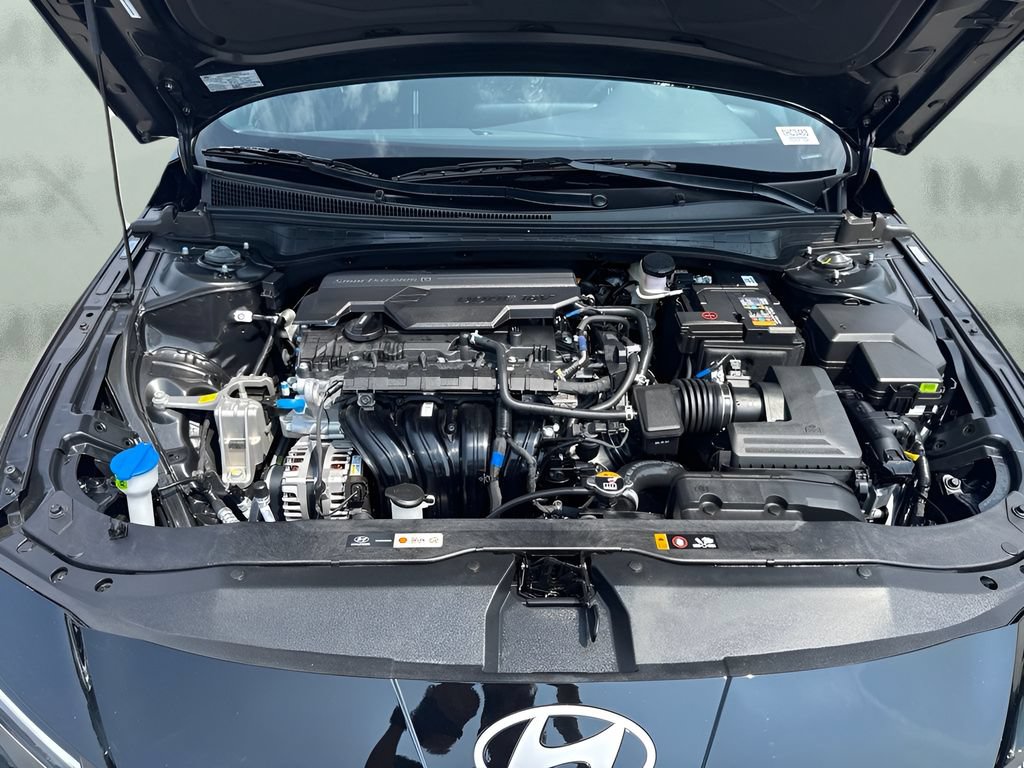 Used 2026 Hyundai Elantra Sport FWD image 19