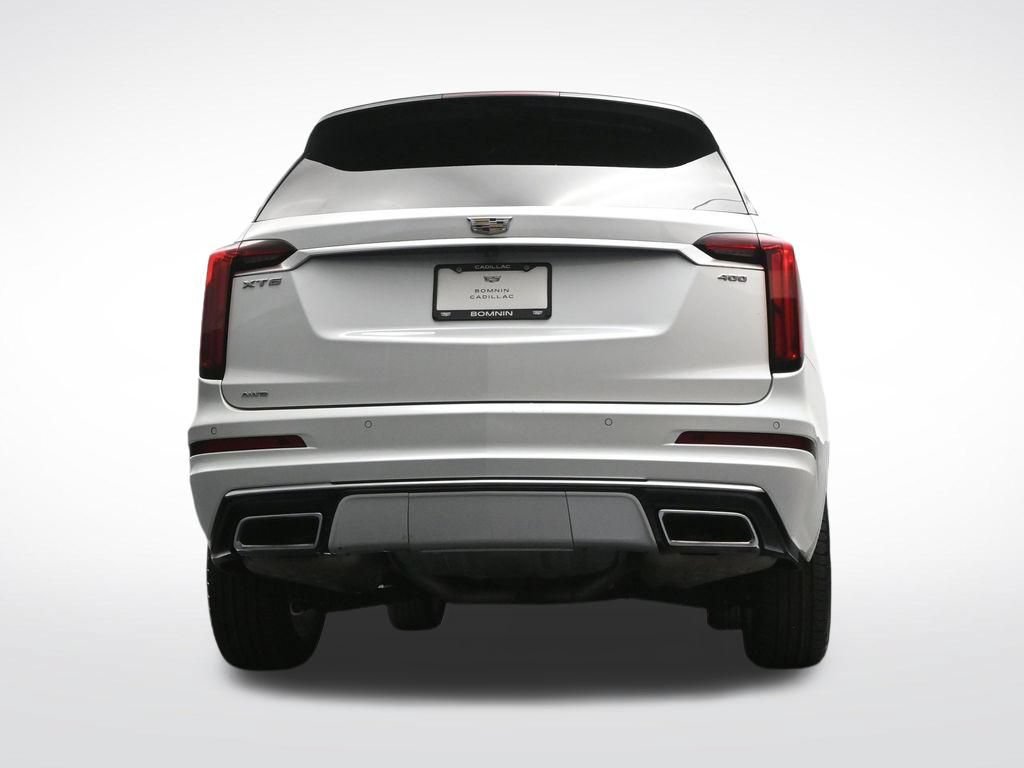 Used 2023 Cadillac XT6 Premium Luxury w/ Technology Package AWD/4WD image 27