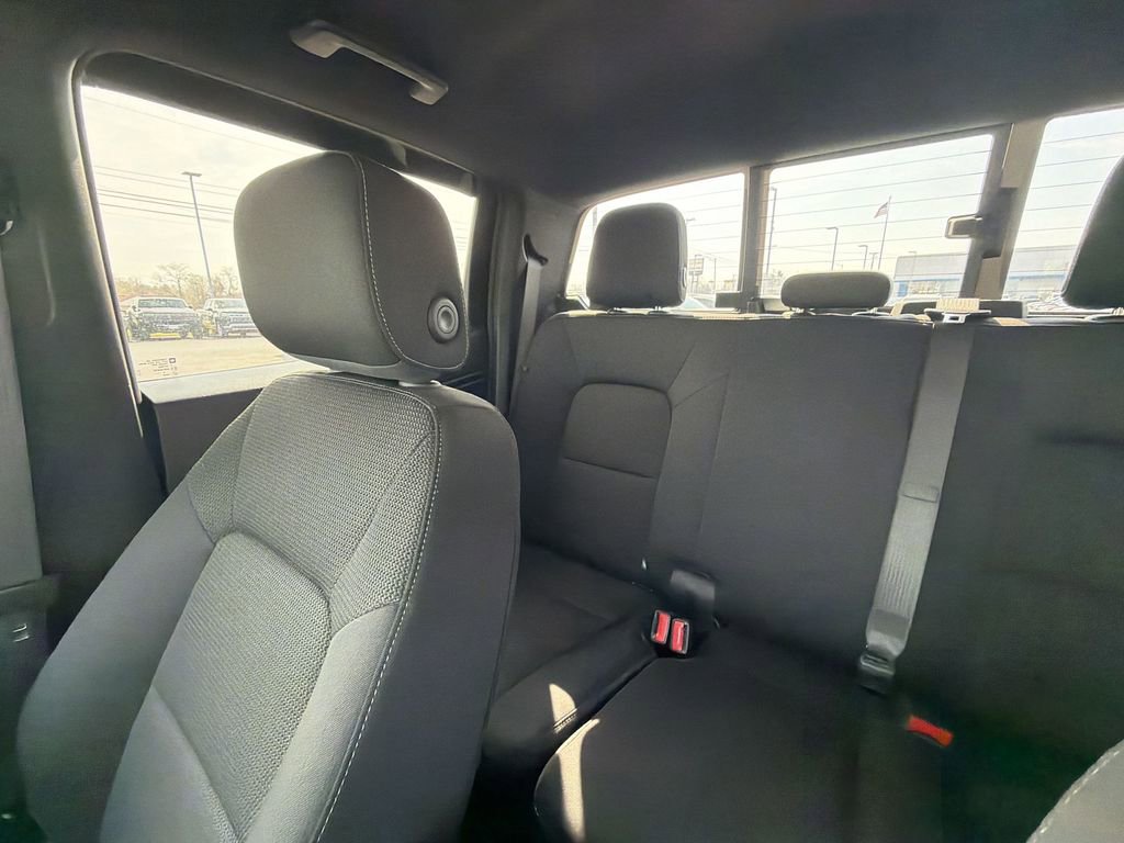 Used 2023 Chevrolet Colorado LT w/ LT Convenience Package II image 12