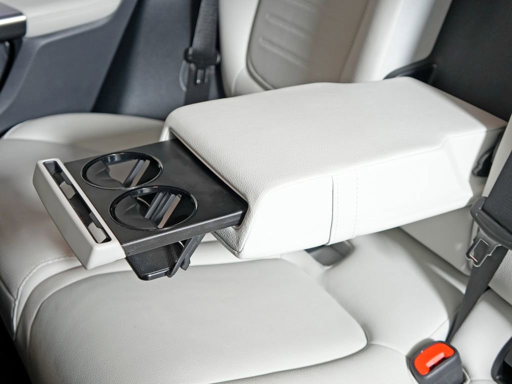 Certified 2024 Mercedes-Benz GLC 300 4MATIC image 27