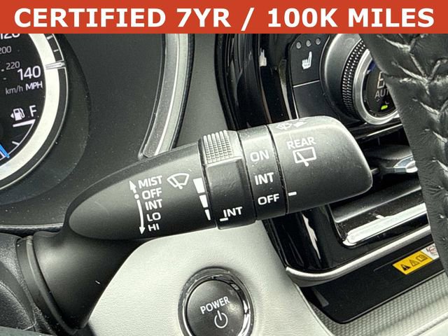 Used 2023 Toyota Highlander XLE AWD/4WD image 26