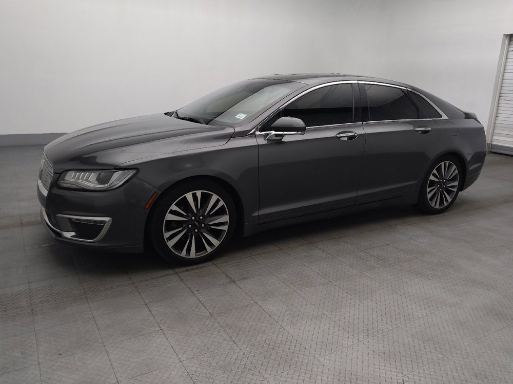 Used 2019 Lincoln MKZ Reserve FWD image 2