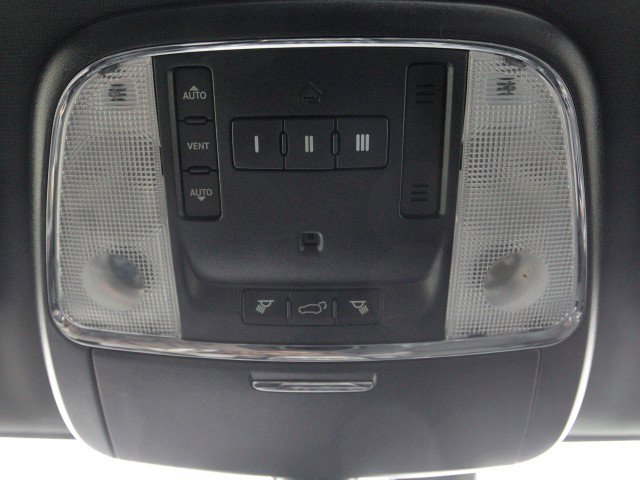 Used 2019 Dodge Durango R/T image 28