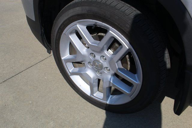 Used 2024 Honda Passport EX-L image 3