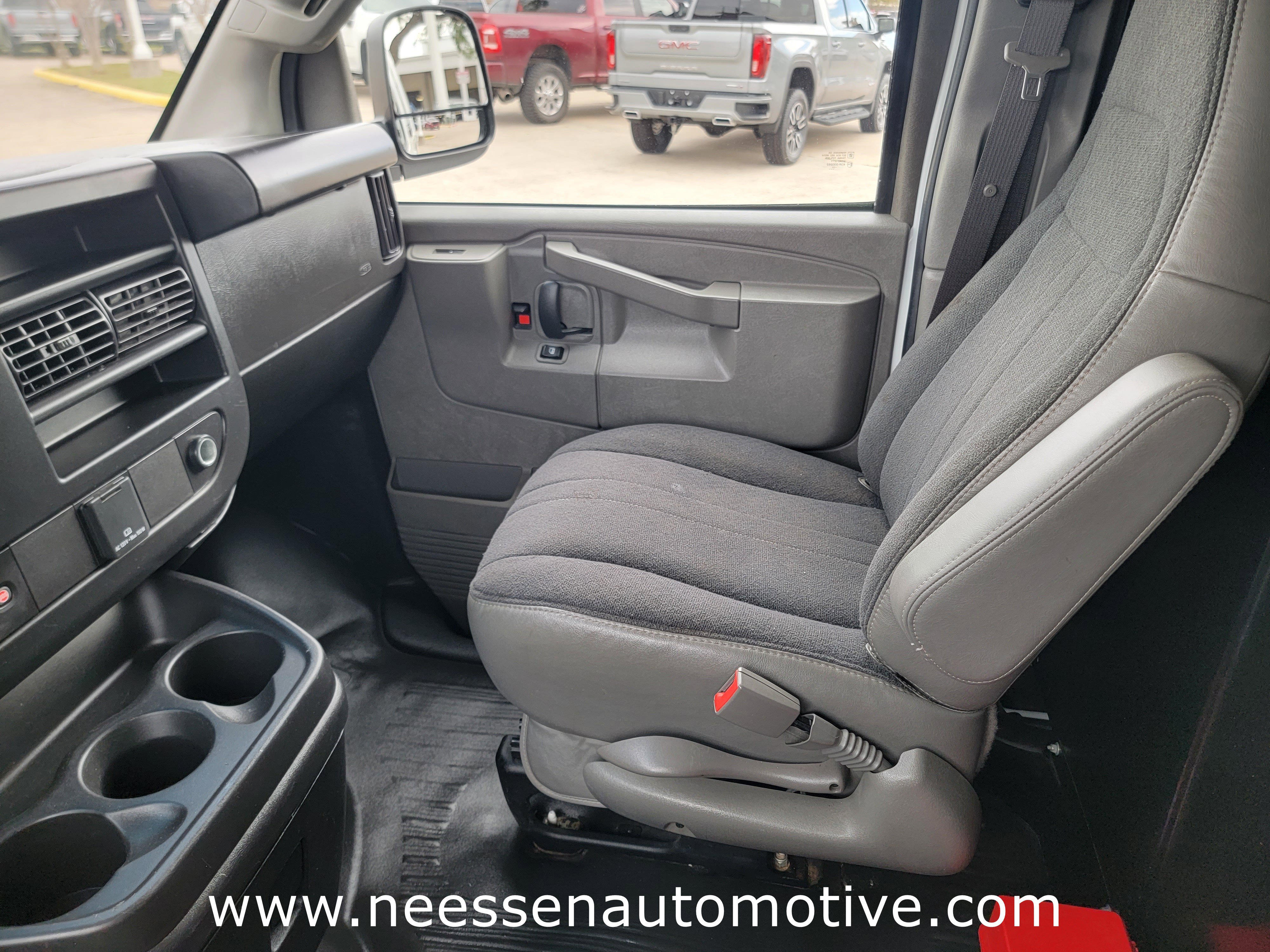 Used 2023 Chevrolet Express 2500 w/ Driver Convenience Package image 23