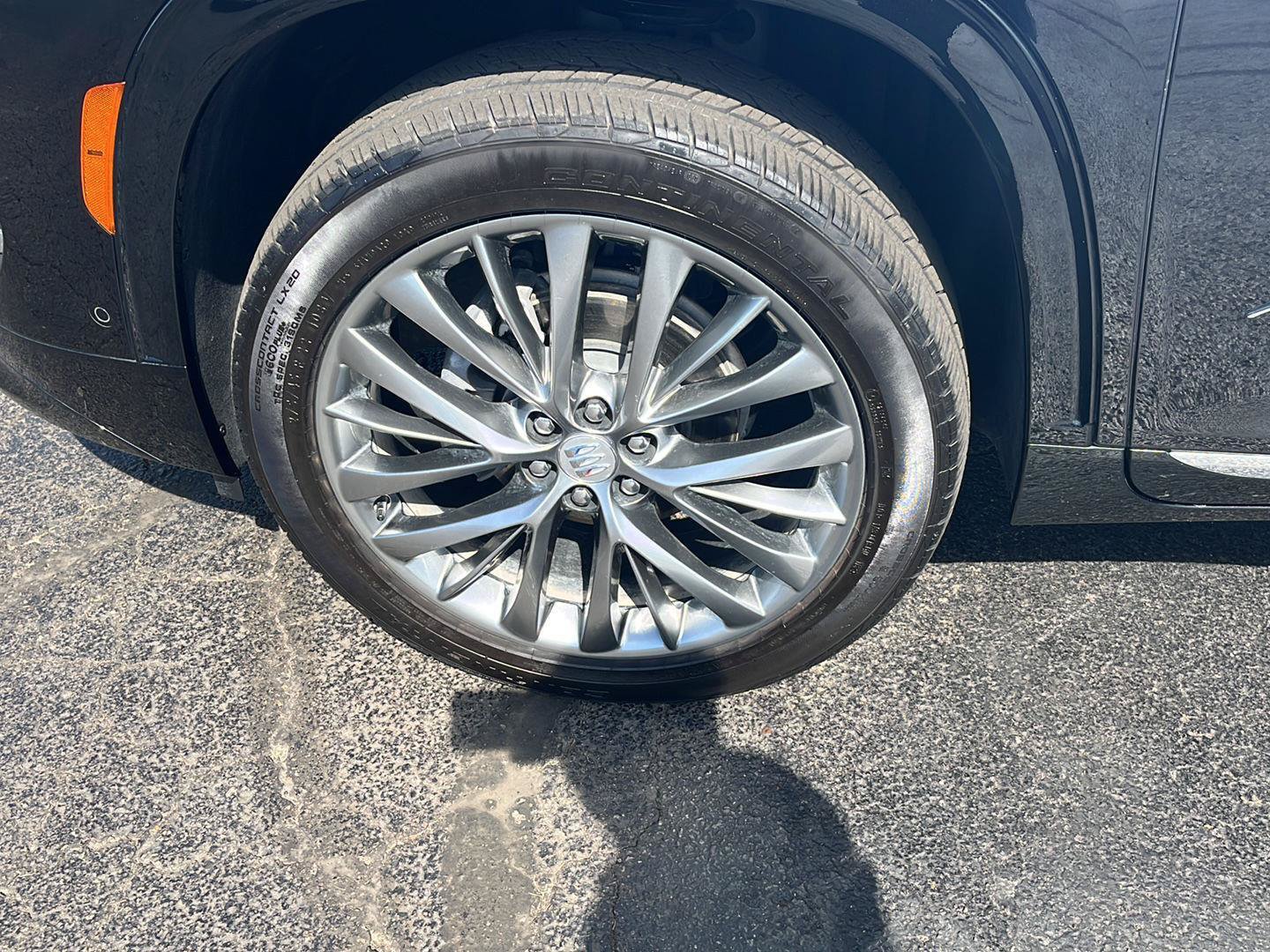 Used 2025 Buick Enclave Avenir w/ Super Cruise Package AWD/4WD image 41