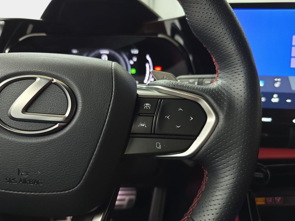 Certified 2026 Lexus NX 450h+ F Sport w/ Accessory Package (2T) AWD/4WD image 18
