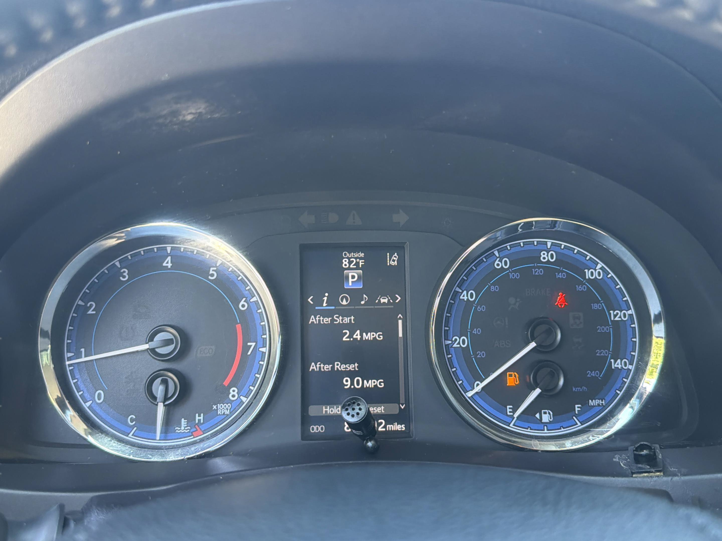 Used 2019 Toyota Corolla SE FWD image 12