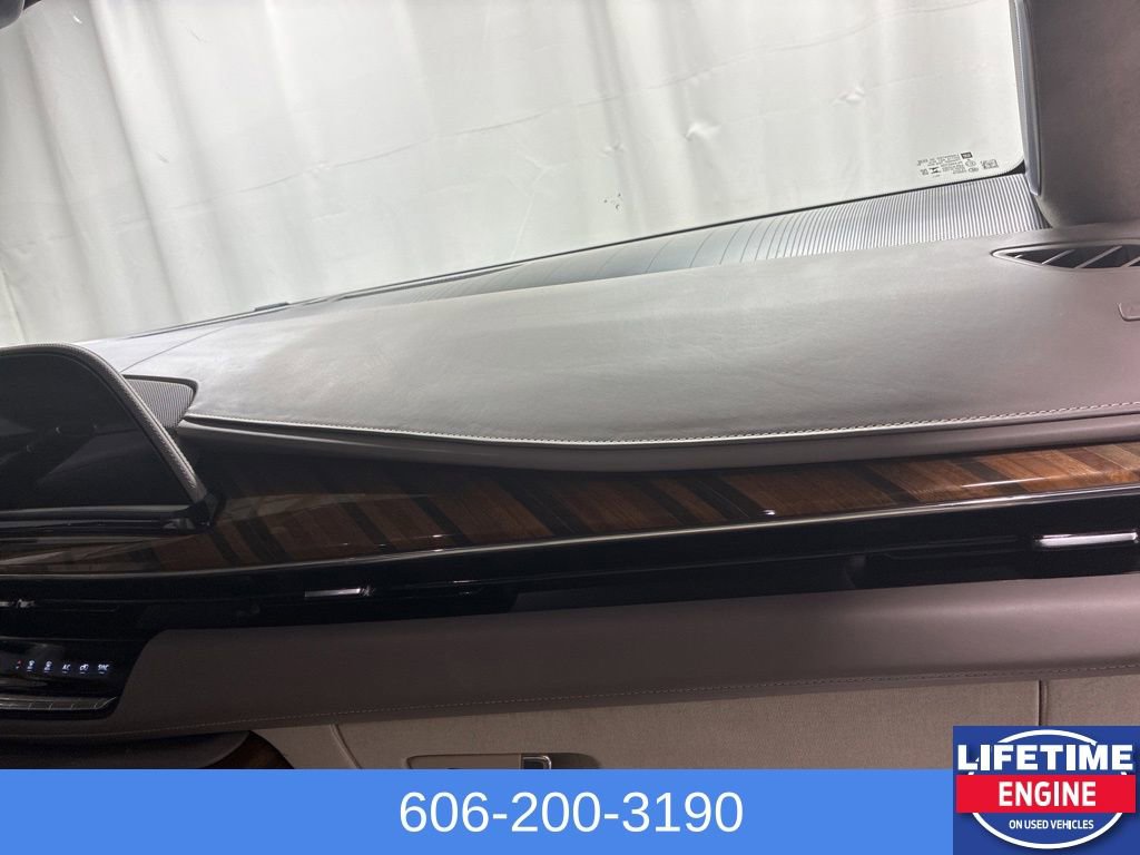 Used 2024 Cadillac Escalade Sport Platinum image 26