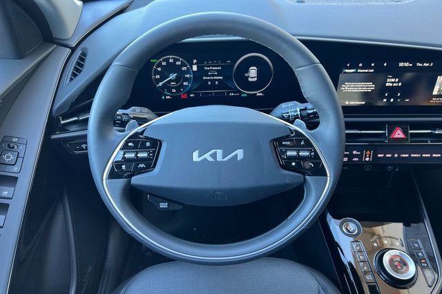 Used 2025 Kia Niro Wave image 19