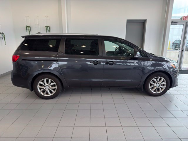Used 2020 Kia Sedona EX FWD image 42