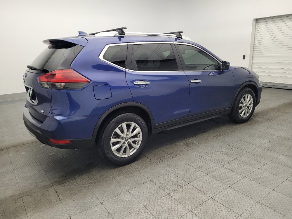 Used 2018 Nissan Rogue SV image 10