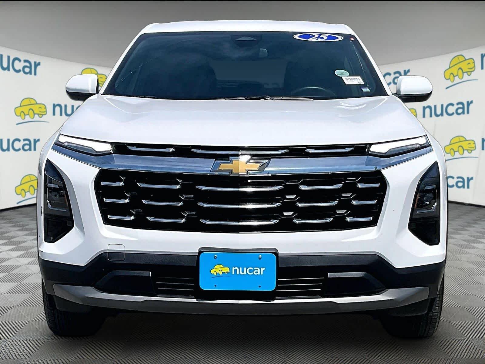 Used 2025 Chevrolet Equinox LT AWD/4WD image 2