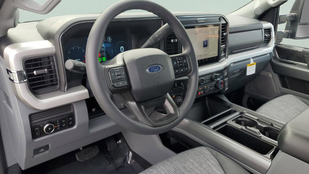 New 2026 Ford F250 XLT w/ XLT Premium Package image 21