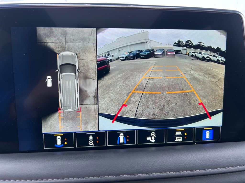 Used 2022 Chevrolet Tahoe LT w/ LT Signature Plus Package image 22