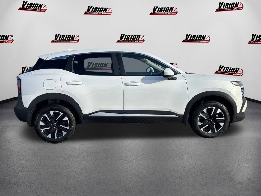 Certified 2025 Nissan Kicks SV image 4
