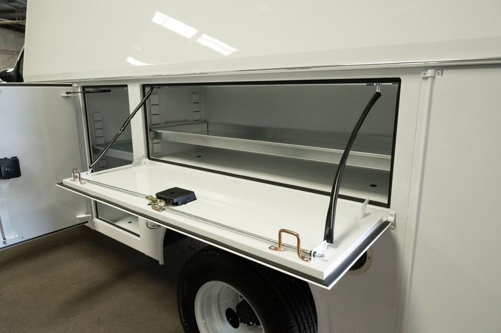 New 2026 Ford E-350 and Econoline 350 Super Duty w/ Power Equipment Group image 18
