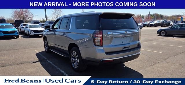 Certified 2022 Chevrolet Suburban LT w/ Luxury Package image 6