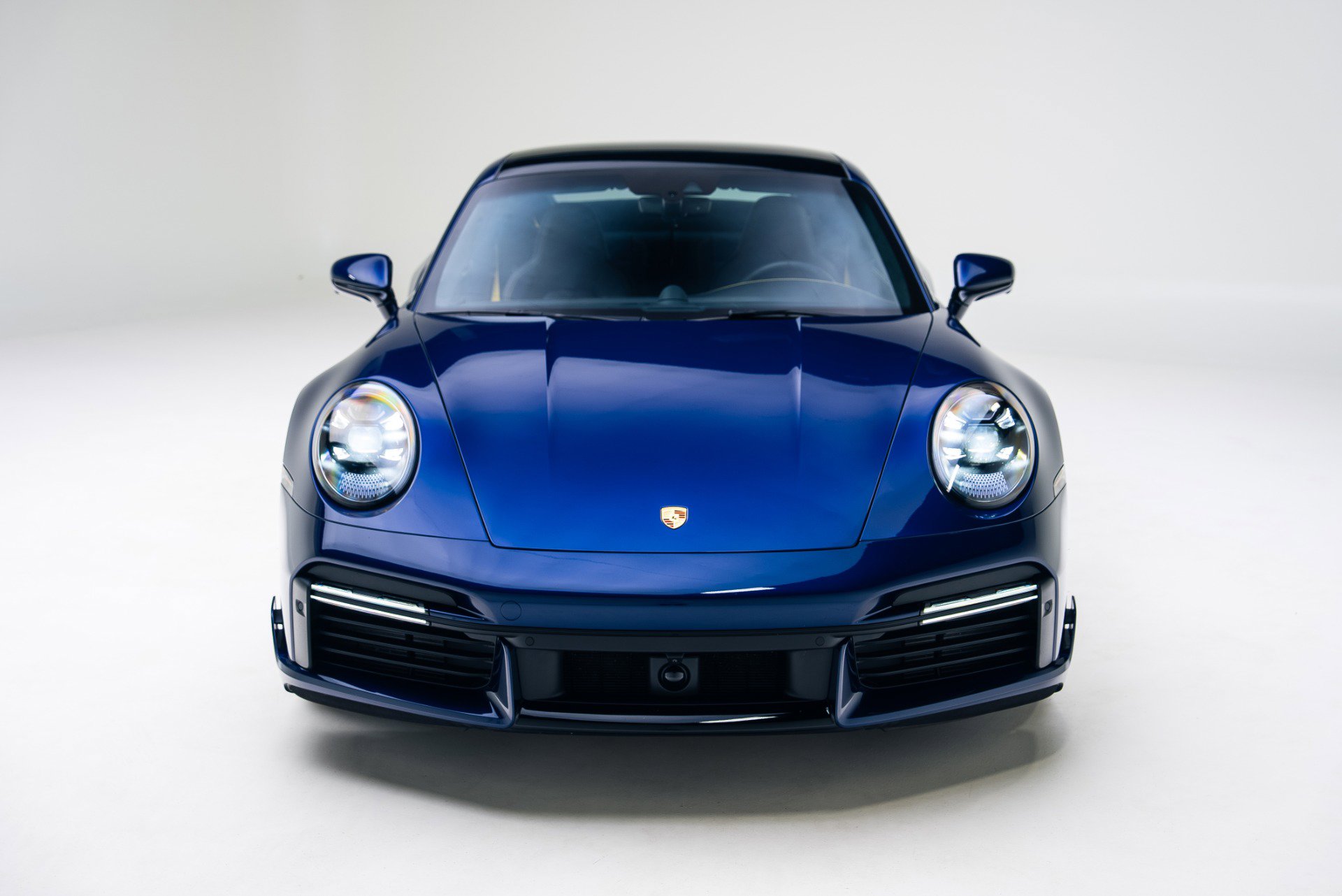 Used 2022 Porsche 911 Turbo S image 12
