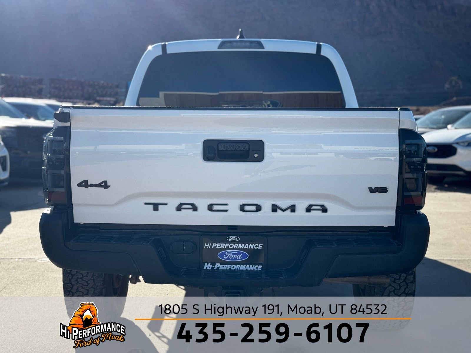 Used 2023 Toyota Tacoma TRD Off-Road image 8