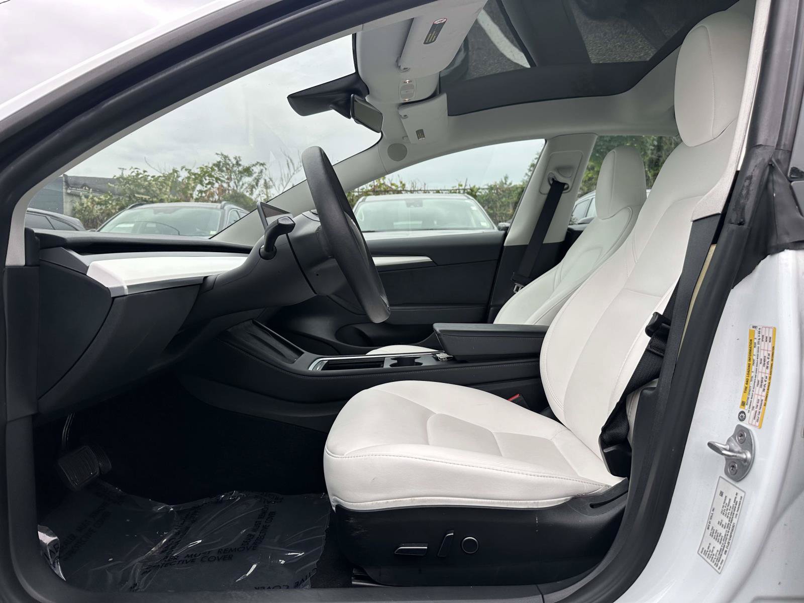 Used 2023 Tesla Model 3 Standard Range RWD image 15