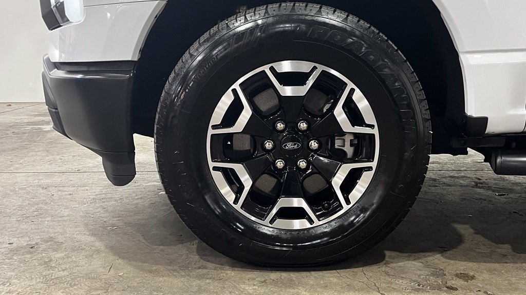 Used 2022 Ford F150 Lightning Pro AWD/4WD image 12