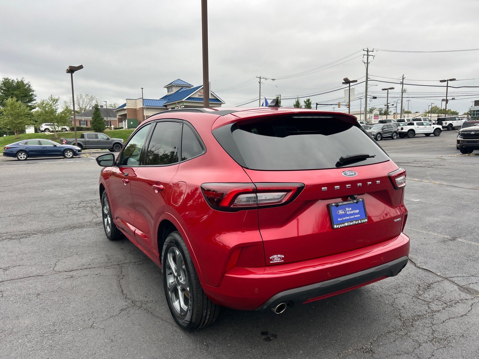 Certified 2023 Ford Escape ST-Line w/ Tech Pack #1 AWD/4WD image 10