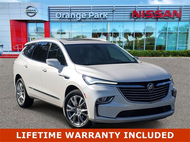 Used 2024 Buick Enclave Essence w/ Experience Buick Package