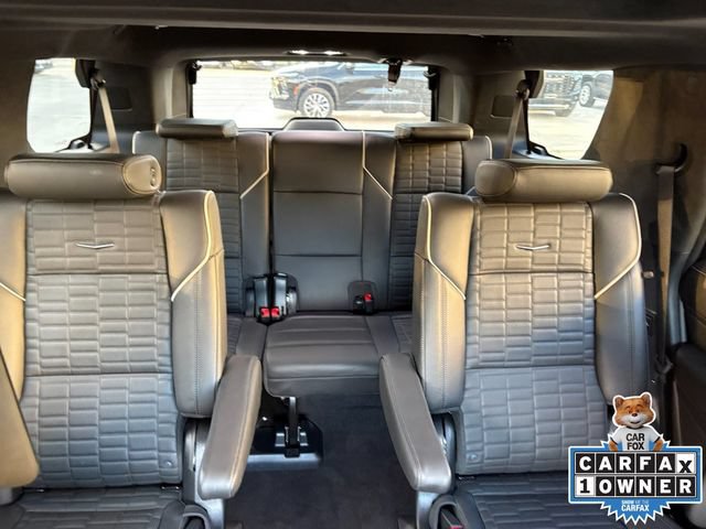 Used 2024 Cadillac Escalade Sport Platinum w/ LPO, ONYX Package AWD/4WD image 5