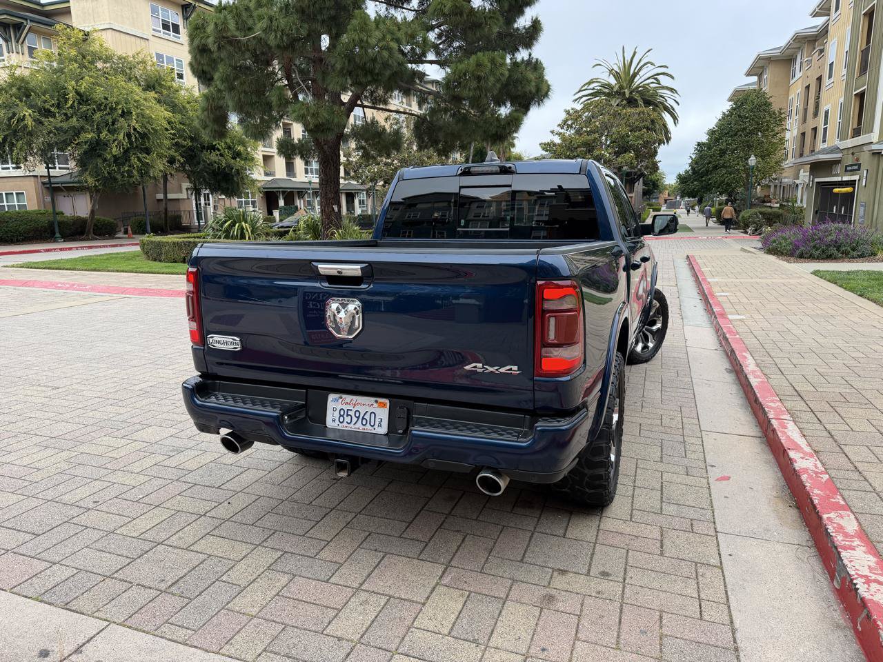 Used 2021 RAM 1500 Limited AWD/4WD image 3
