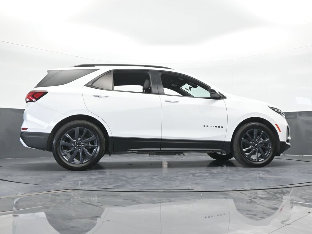 Used 2023 Chevrolet Equinox RS FWD image 57