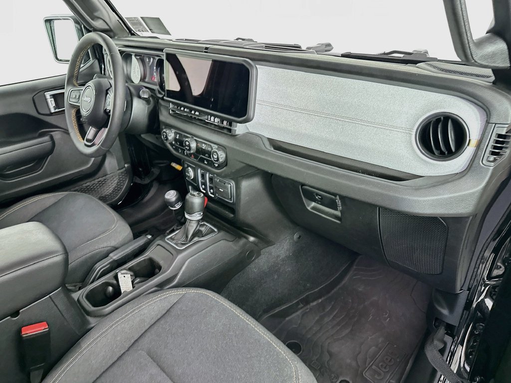 Used 2024 Jeep Wrangler Sport AWD/4WD image 31