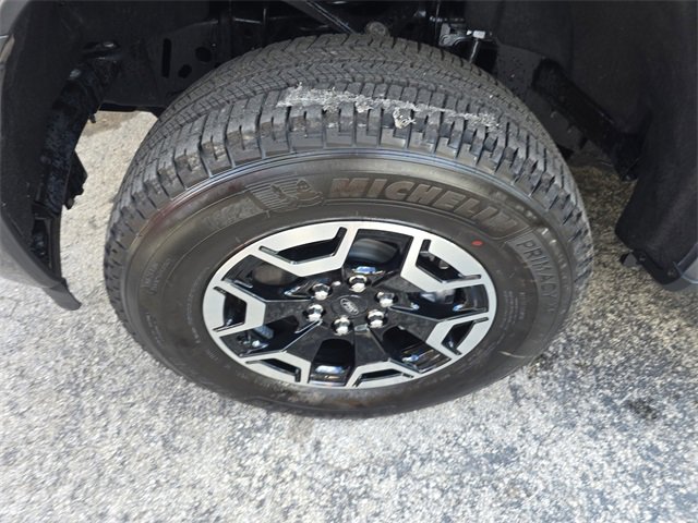 Used 2023 Ford F150 Lightning XLT image 8