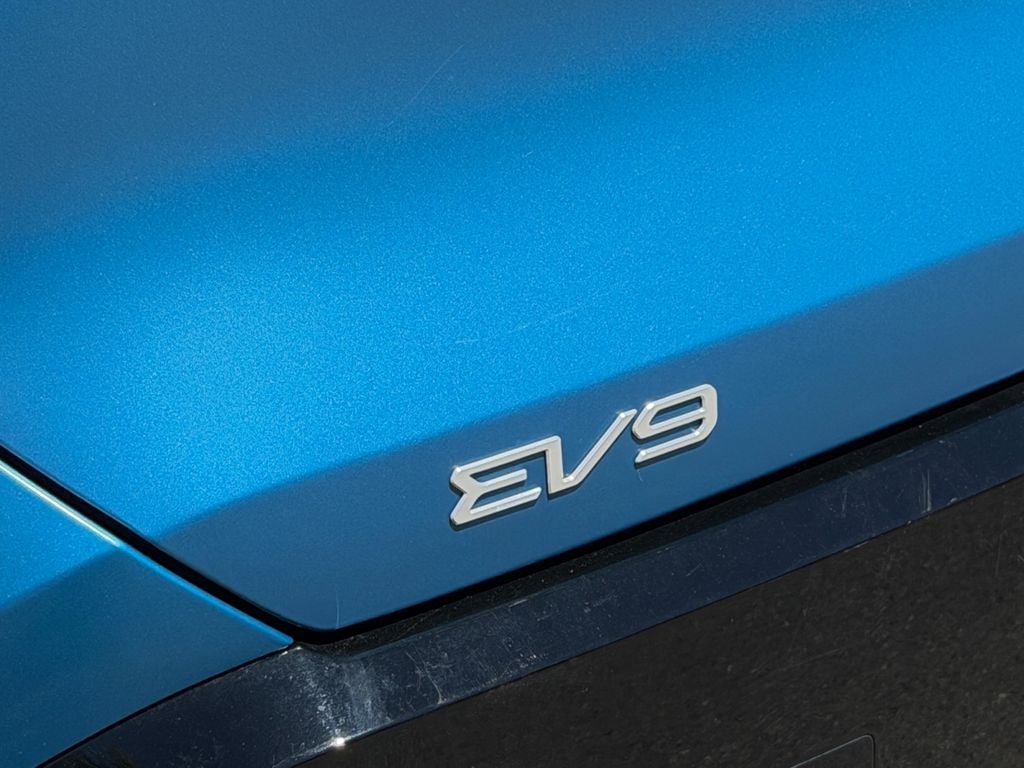 Used 2024 Kia EV9 GT-Line AWD/4WD image 35