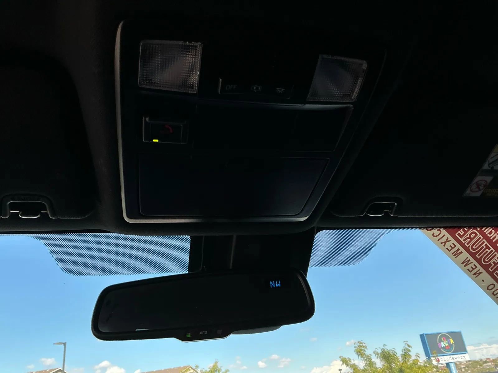 Used 2020 Toyota Tacoma TRD Sport image 31