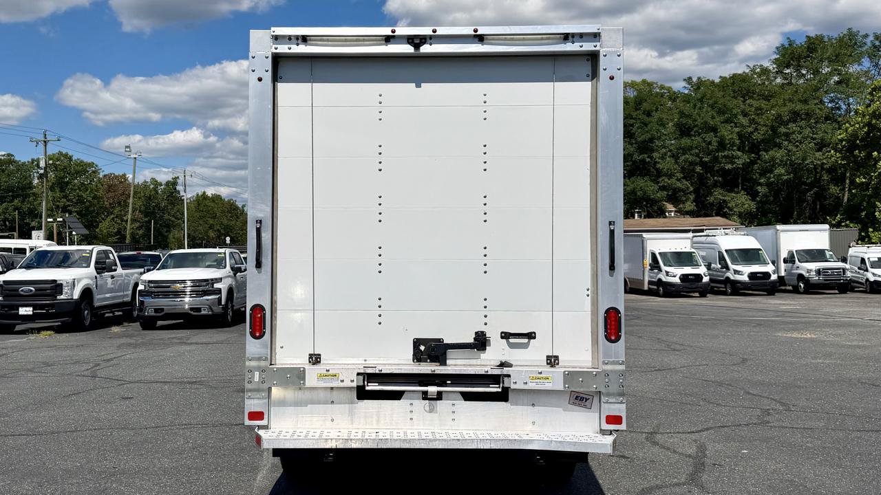 Used 2023 Chevrolet Express 3500 w/ Power Convenience Package RWD image 7