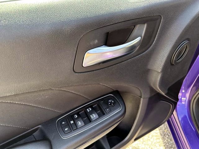 Used 2018 Dodge Charger GT w/ Blacktop Package image 17