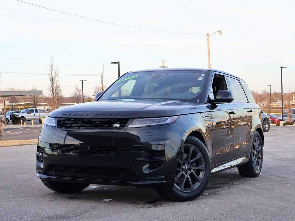 Used 2024 Land Rover Range Rover Sport Dynamic SE AWD/4WD image 1