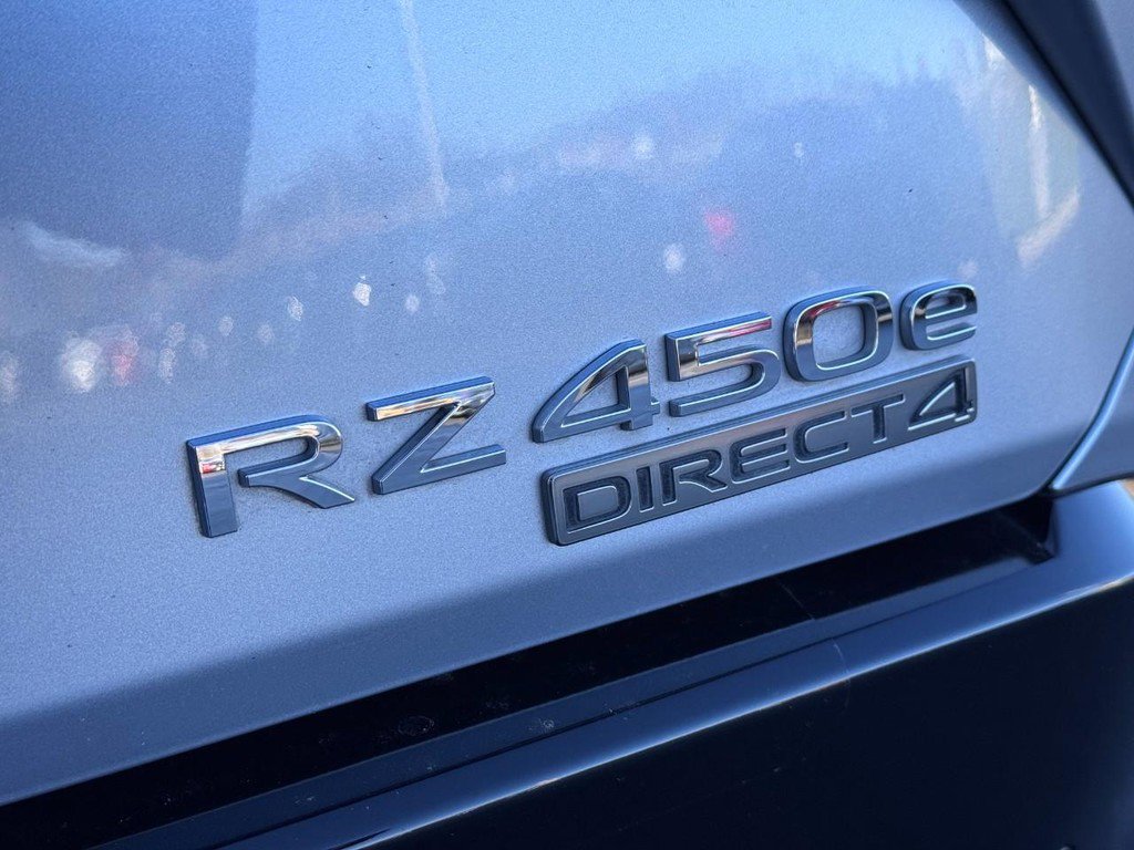 Used 2023 Lexus RZ 450e Premium w/ Accessory Package (2T) image 6