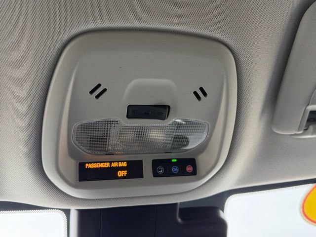 Used 2025 Chevrolet Trax ACTIV image 36