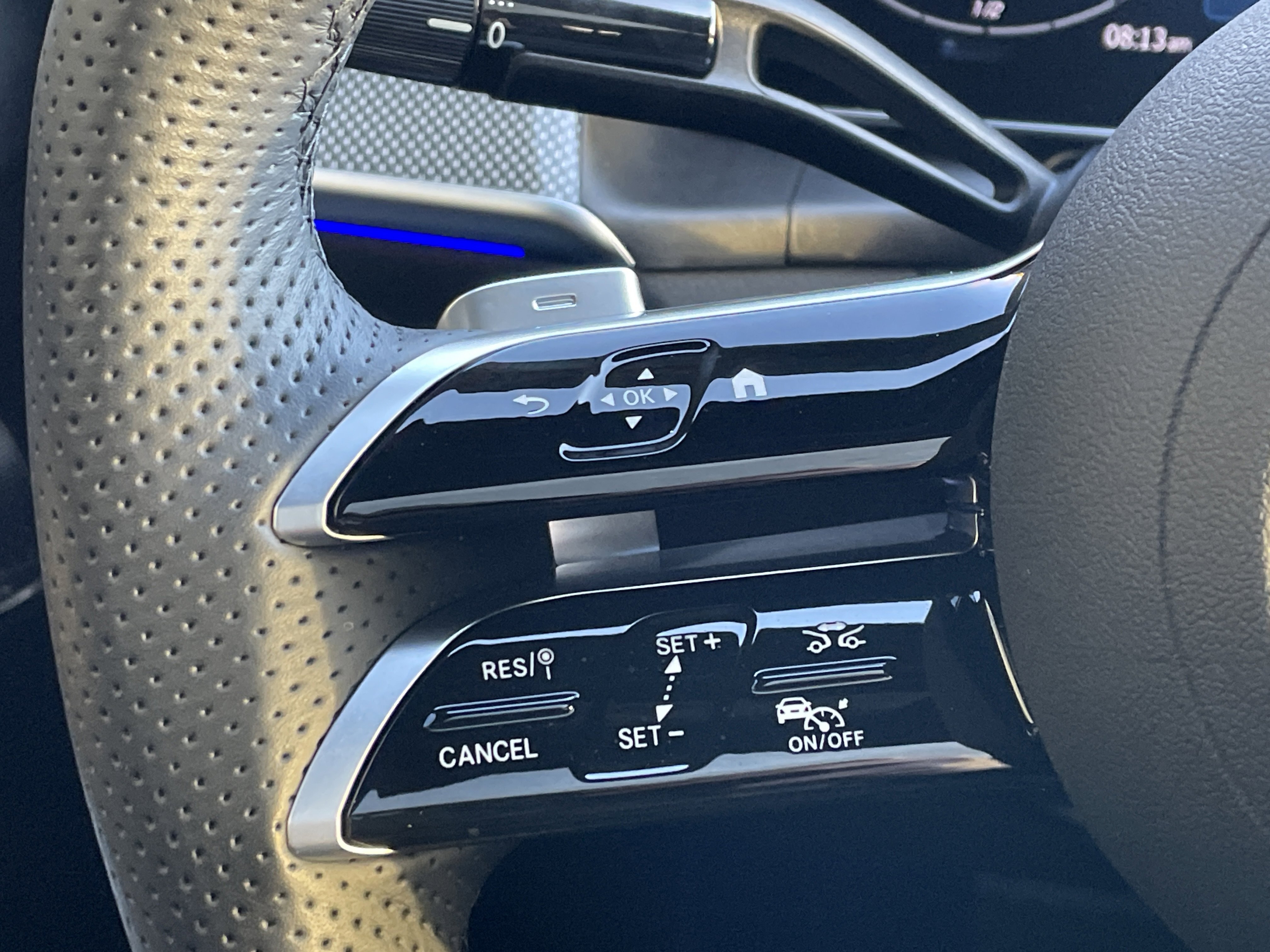 Certified 2025 Mercedes-Benz GLC 300 4MATIC image 27