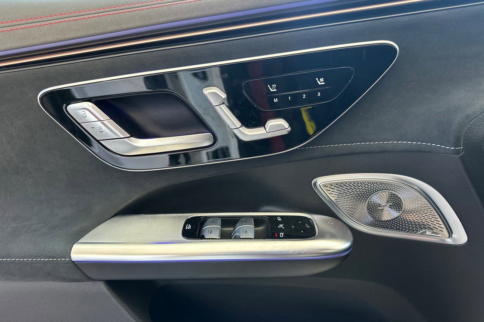 New 2025 Mercedes-Benz EQE AMG 4MATIC SUV image 7