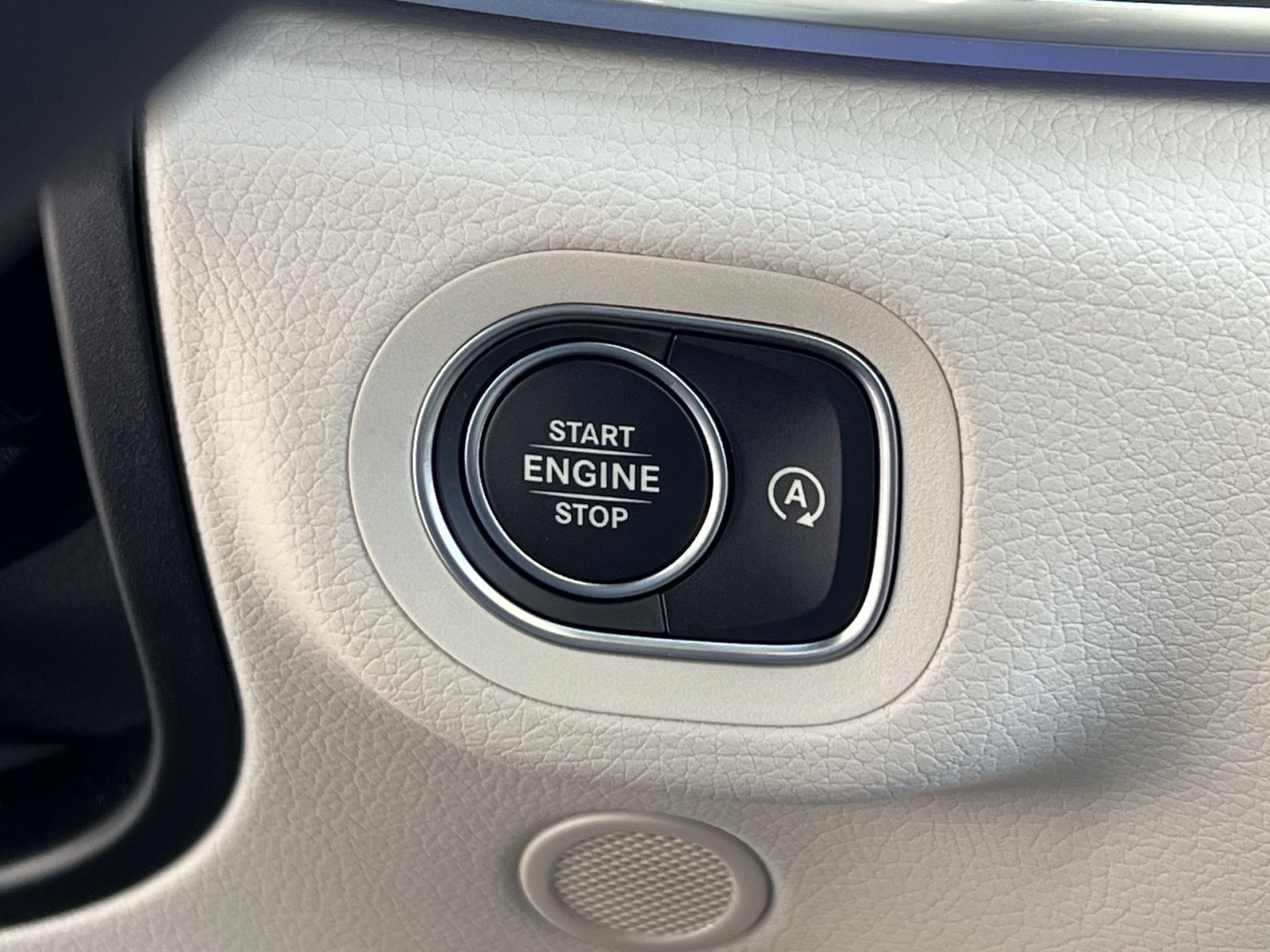 New 2026 Mercedes-Benz GLE 450 4MATIC Coupe image 39